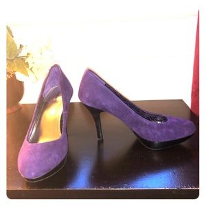 Purple suede pumps